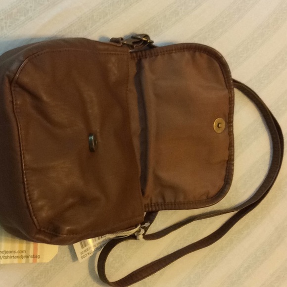 New - Picture 3 of 4